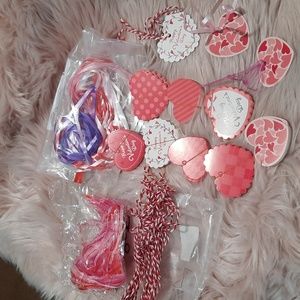 *SOLD*New Valentine's gift tags with string and ribbon 157